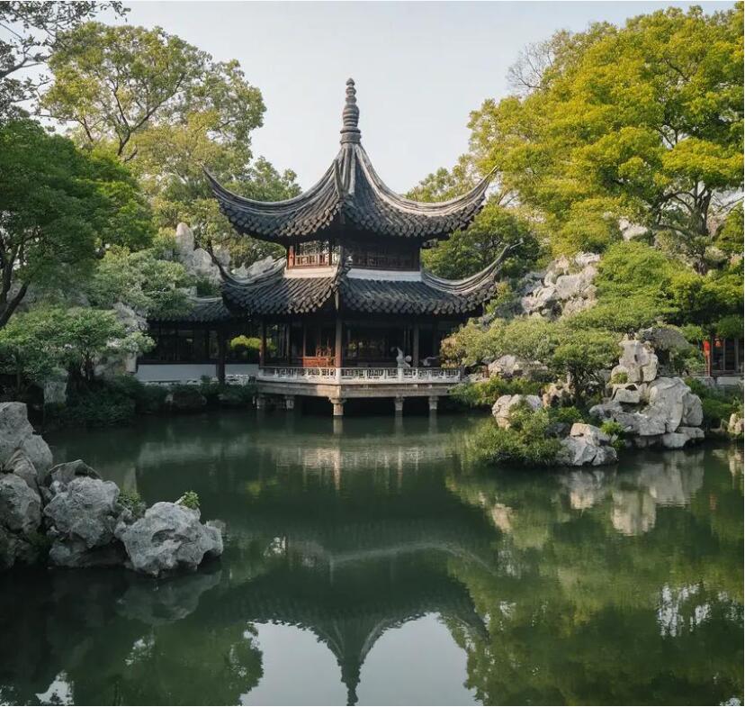 雷州曼山餐饮有限公司